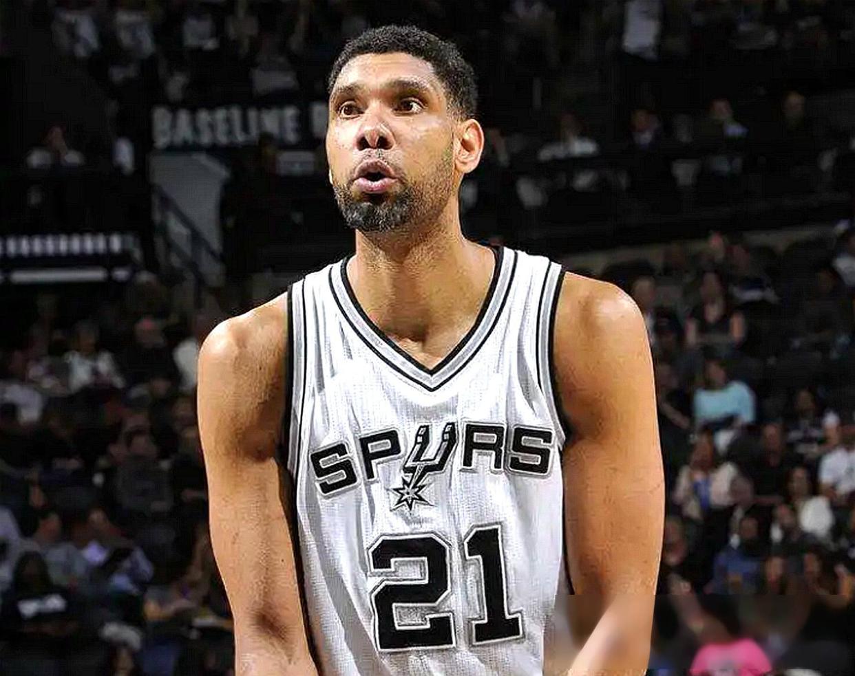 中足联财务约定：球员收取合同外价值超一万元现金或物品需报备（中足联明确财规：球员收受合同外现金或物品超1万元须报备）