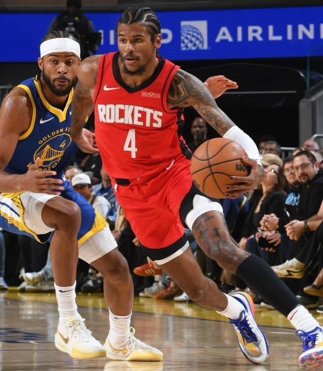 纳什维尔2-1迈阿密国际，梅西世界波，瑟里奇点射，鲍尔破门（纳什维尔2-1力克迈阿密国际：梅西奉献世界波，瑟里奇点射建功，鲍尔破门）