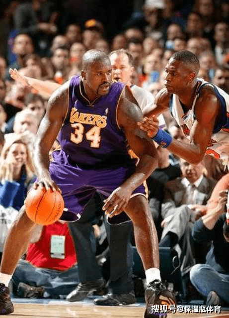 意体育部长：需反思为何年轻才俊难崭露头角；明年2月将集训（意大利体育部长：呼吁反思年轻才俊难出头的原因，明年2月启动集训）